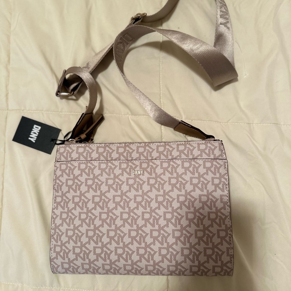 Donna Karan New York crossbody purse and wallet